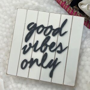 Room decor plaque / wall decal